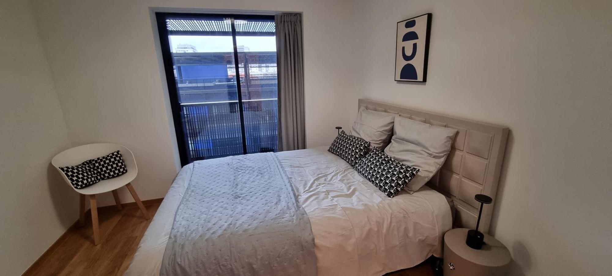 Apartment Bel Contemporain Avec Terrasse Climatisation Et Parking Payant En Option